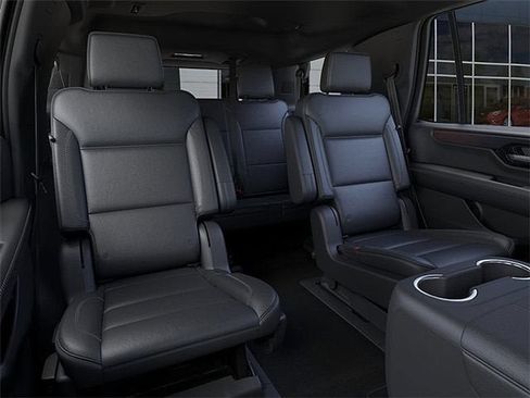 New 2026 GMC Yukon Denali w/ Sun & Power Step Package AWD/4WD image 17