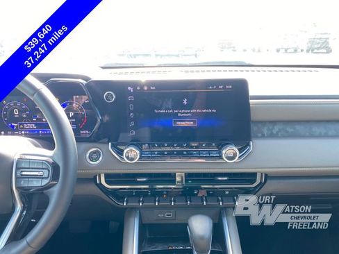 Certified 2023 Chevrolet Colorado ZR2 w/ ZR2 Convenience Package III image 19