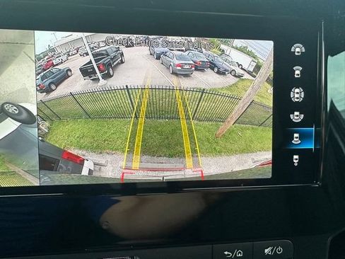 Used 2023 Mercedes-Benz Sprinter 2500 image 16