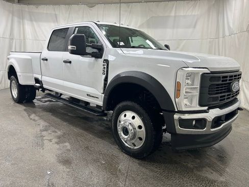 New 2026 Ford F450 XL w/ XL Driver Assist Package image 2