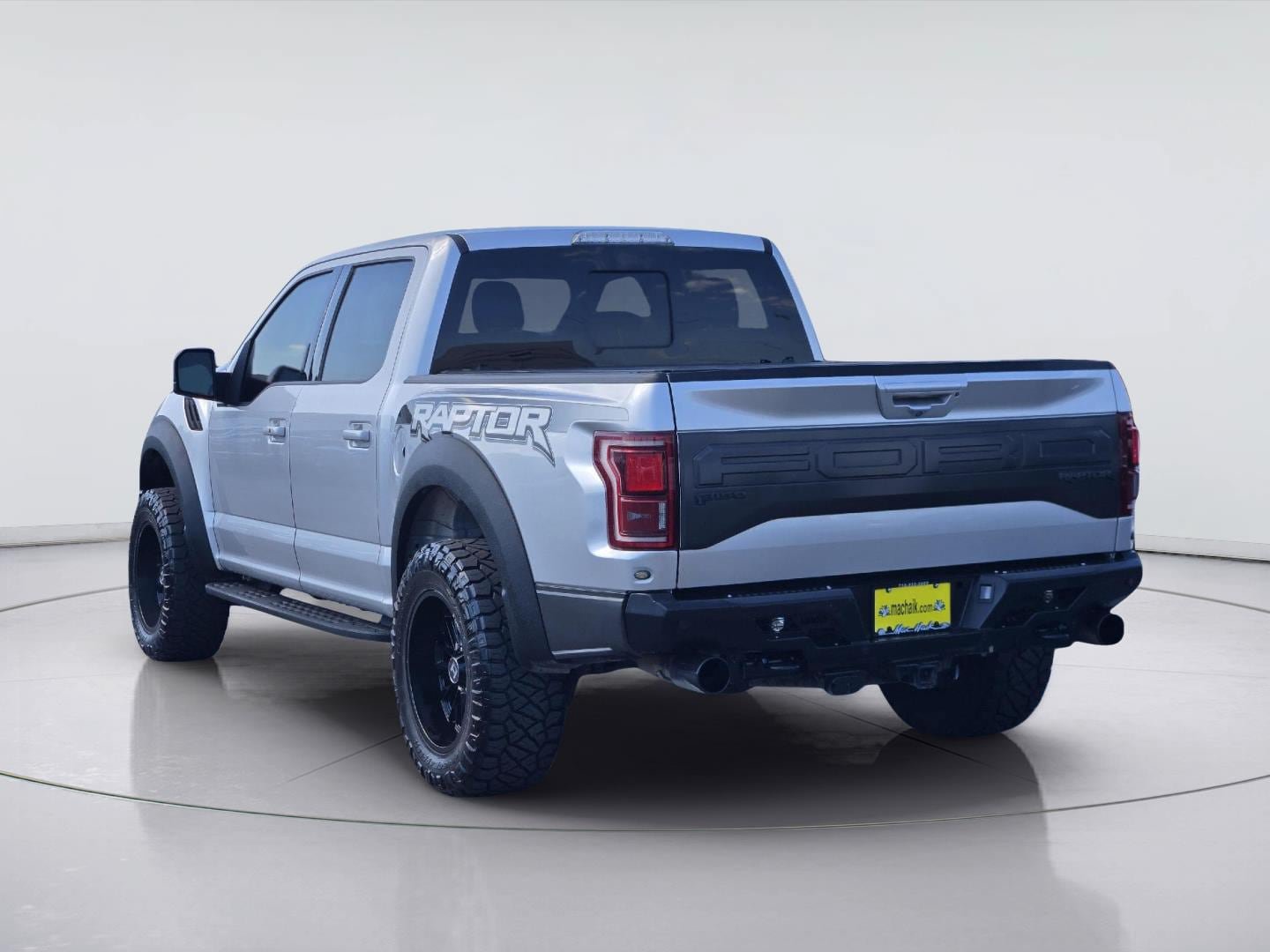 Used 2018 Ford F150 Raptor w/ Equipment Group 802A Luxury AWD/4WD image 6