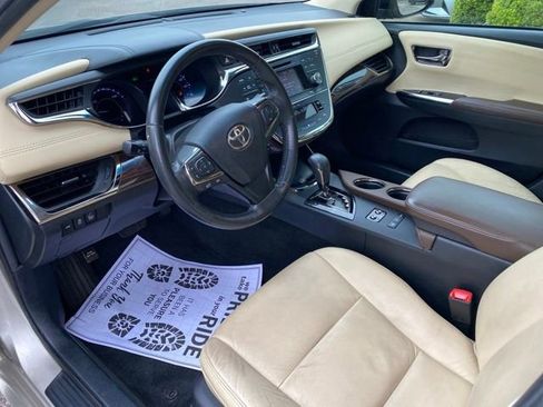Used 2014 Toyota Avalon XLE Touring FWD image 6