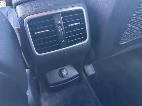 Used 2022 Kia Sportage Nightfall Edition image 10