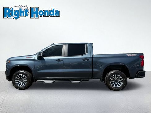 Used 2020 Chevrolet Silverado 1500 LT Trail Boss AWD/4WD image 3