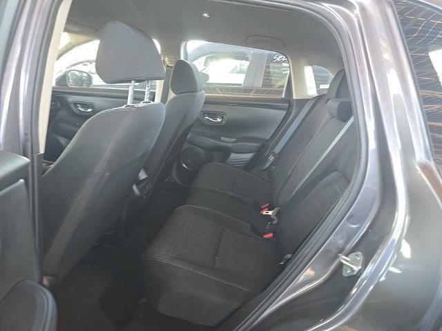 Used 2025 Honda HR-V LX image 5