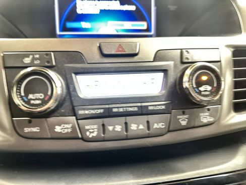 Used 2015 Honda Odyssey EX-L image 21