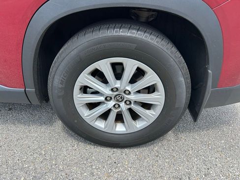 Used 2024 Toyota Grand Highlander XLE FWD image 8