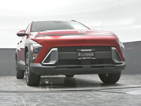 Used 2025 Hyundai Kona SEL AWD/4WD image 28