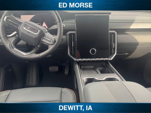 New 2026 GMC Acadia AT4 w/ Super Cruise Package AWD/4WD image 10