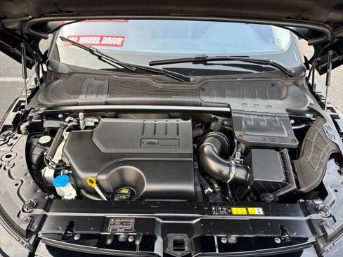 Used 2018 Land Rover Range Rover Evoque SE Premium AWD/4WD image 18
