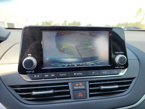 Used 2022 Nissan Altima 2.5 S image 26