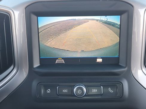 Used 2022 Chevrolet Silverado 1500 Custom Trail Boss w/ Safety Confidence Package image 22