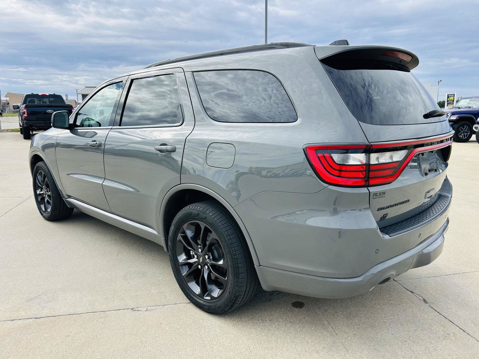 Used 2023 Dodge Durango GT AWD/4WD image 42