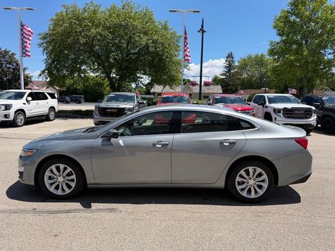 Used 2024 Chevrolet Malibu LT FWD image 8
