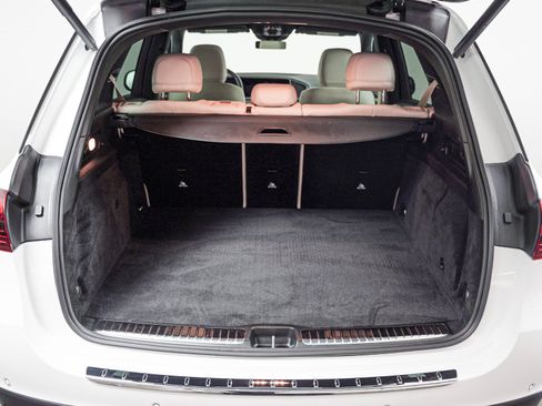 Certified 2025 Mercedes-Benz GLE 450e 4MATIC image 5