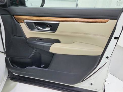 Used 2019 Honda CR-V Touring image 30