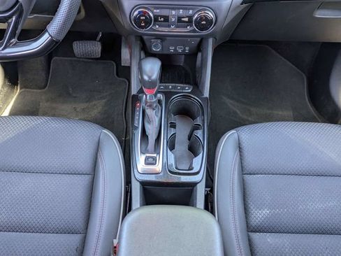 Used 2023 Chevrolet TrailBlazer RS w/ Convenience Package FWD image 20