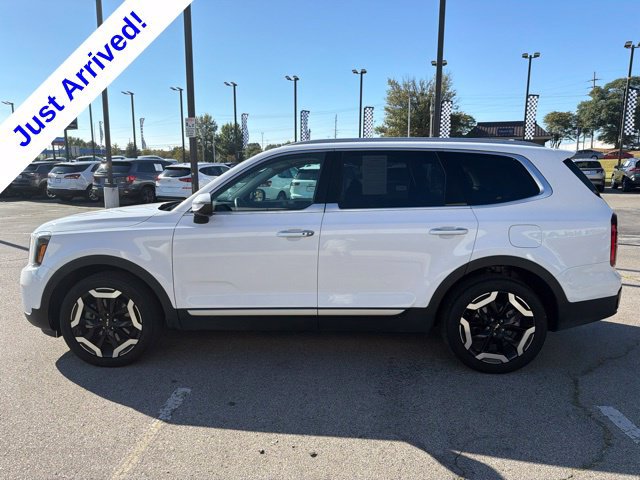 Used 2025 Kia Telluride S FWD image 6