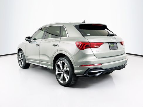 Used 2021 Audi Q3 2.0T Premium w/ Convenience Package AWD/4WD image 5