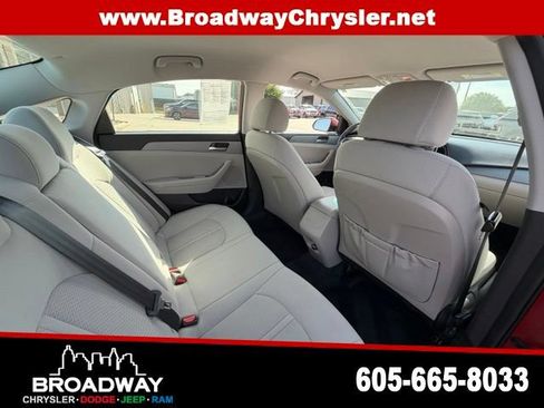 Used 2018 Hyundai Sonata ECO FWD image 11