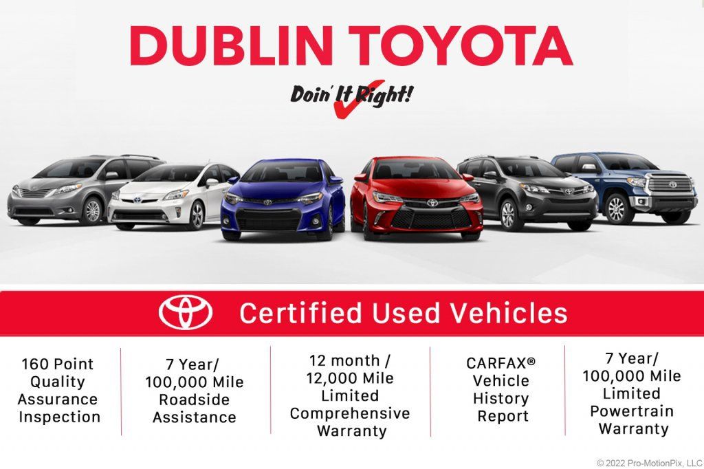 Certified 2017 Toyota Tacoma TRD Off-Road AWD/4WD image 5