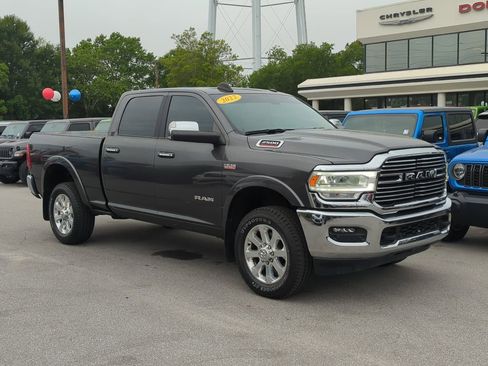 Used 2022 RAM 2500 Laramie AWD/4WD image 9