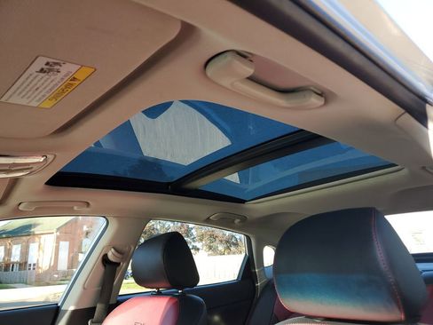 Used 2020 Kia Optima SX image 19