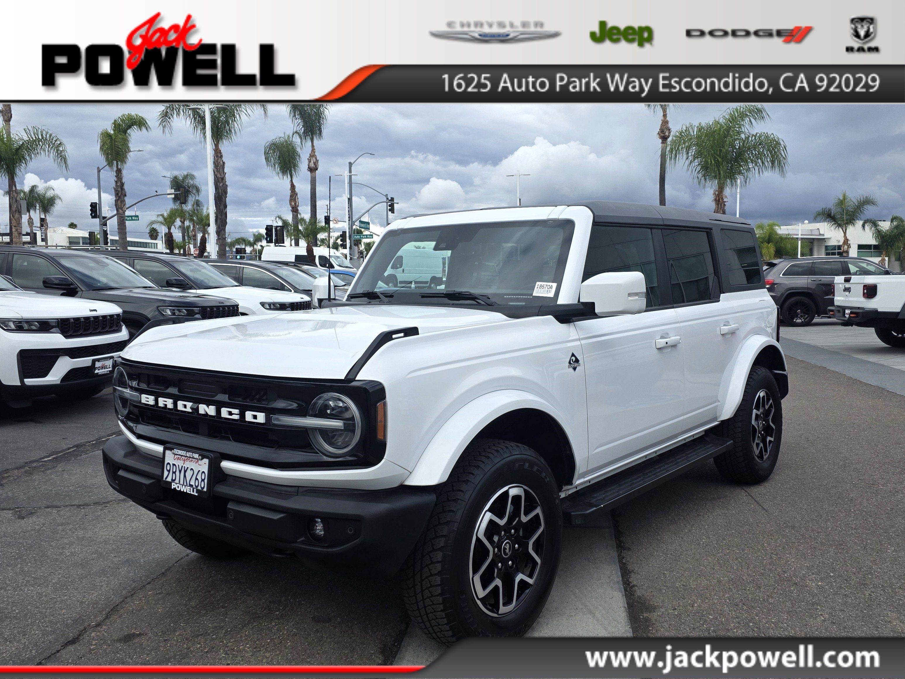 Used 2022 Ford Bronco Outer Banks AWD/4WD image 1