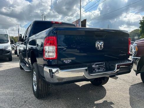 Used 2024 RAM 2500 Big Horn w/ Bed Utility Group image 5