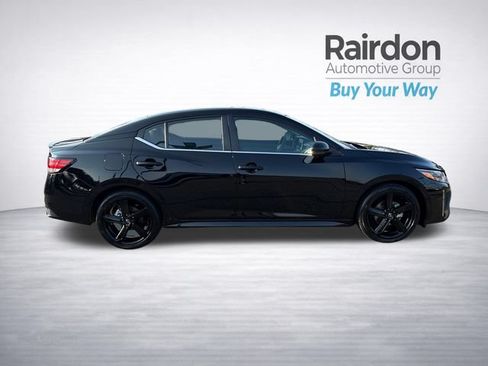 Used 2024 Nissan Sentra SR FWD image 8
