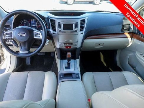 Used 2014 Subaru Outback 2.5i Limited w/ Moonroof Package image 4