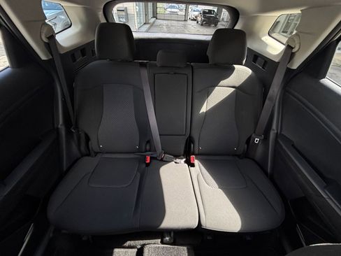 Used 2025 Kia Sportage LX image 42