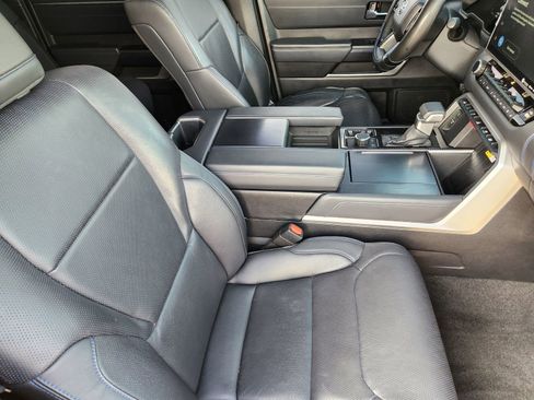 Used 2024 Toyota Tundra Platinum image 23