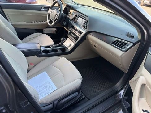 Used 2016 Hyundai Sonata Sport image 9