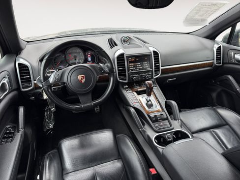 Used 2012 Porsche Cayenne S image 14