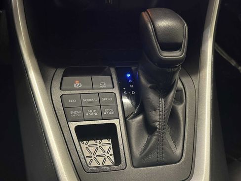 Certified 2024 Toyota RAV4 XLE image 17