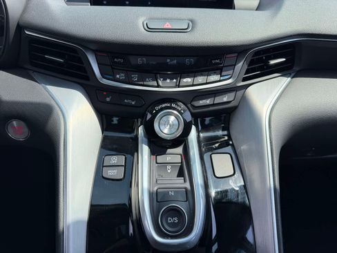 Used 2023 Acura TLX FWD image 23