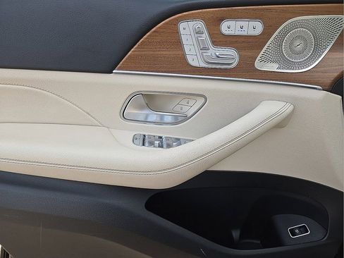 Used 2024 Mercedes-Benz GLE 350 4MATIC image 20