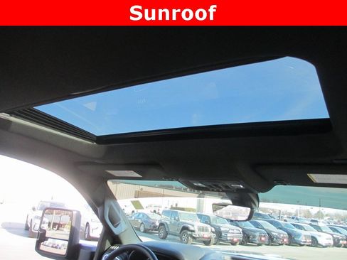 Certified 2022 GMC Sierra 2500 AT4 w/ AT4 Preferred Package image 15