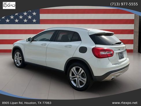 Used 2017 Mercedes-Benz GLA 250 w/ Premium Package image 7