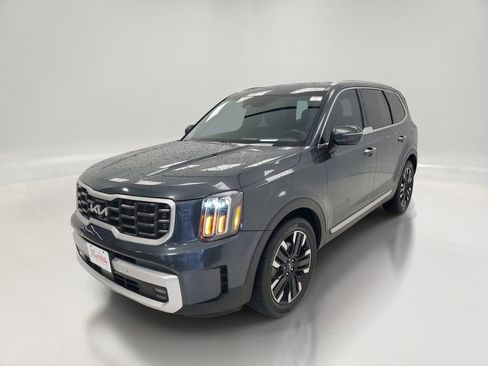Used 2024 Kia Telluride SX Prestige AWD/4WD image 3