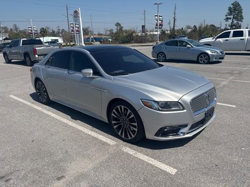 Used 2018 Lincoln Continental Reserve image 17