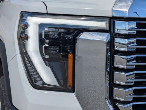 New 2026 GMC Sierra 2500 Denali image 11