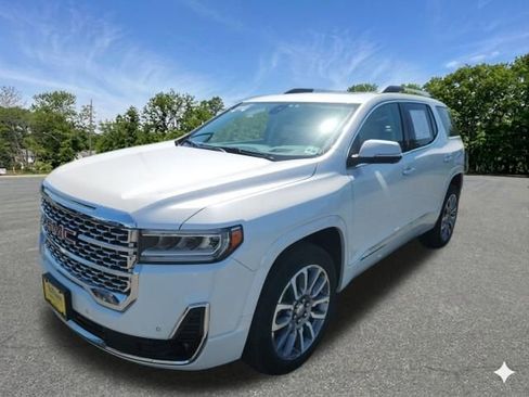 Used 2023 GMC Acadia Denali w/ Denali Ultimate Package AWD/4WD image 4