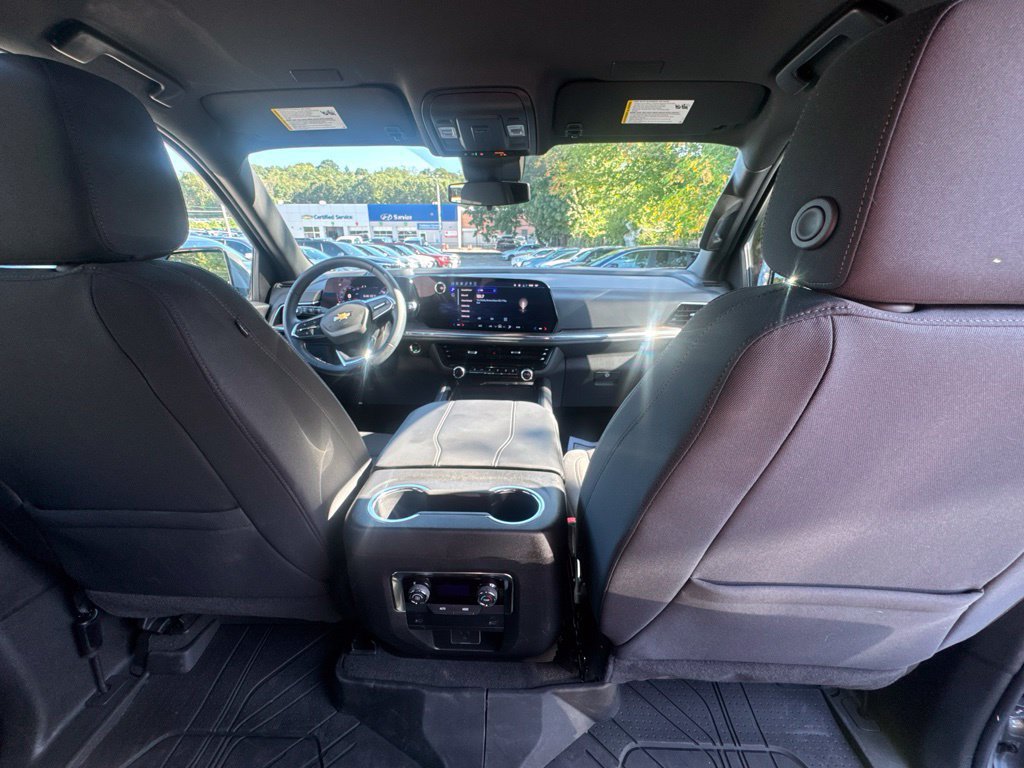Used 2026 Chevrolet Tahoe LS AWD/4WD image 22