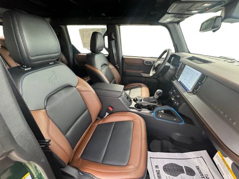 Used 2023 Ford Bronco Outer Banks AWD/4WD image 15