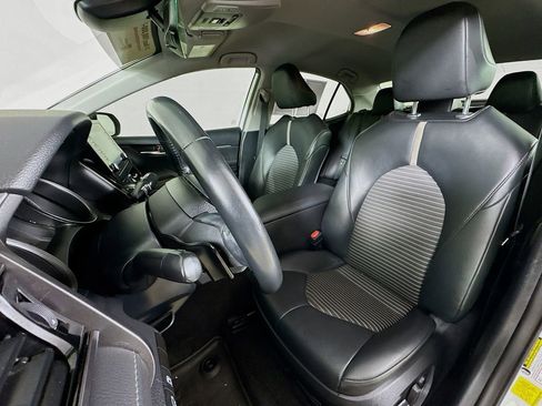 Certified 2023 Toyota Camry SE FWD image 2