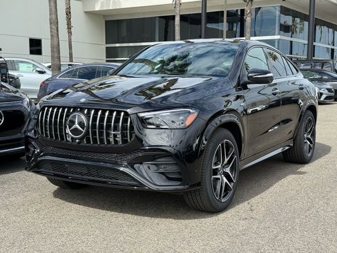 New 2026 Mercedes-Benz GLE 53 AMG 4MATIC Coupe image 9