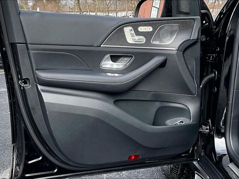 New 2026 Mercedes-Benz GLE 450 4MATIC image 11