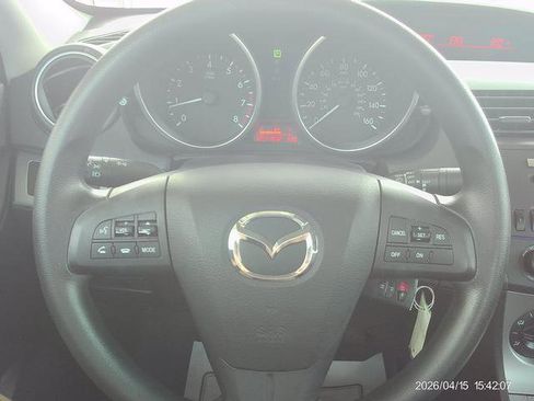 Used 2010 MAZDA MAZDA3 i Touring FWD image 10